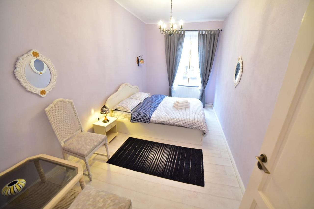 Flh - Anna'S Guest House Sibiu Luaran gambar