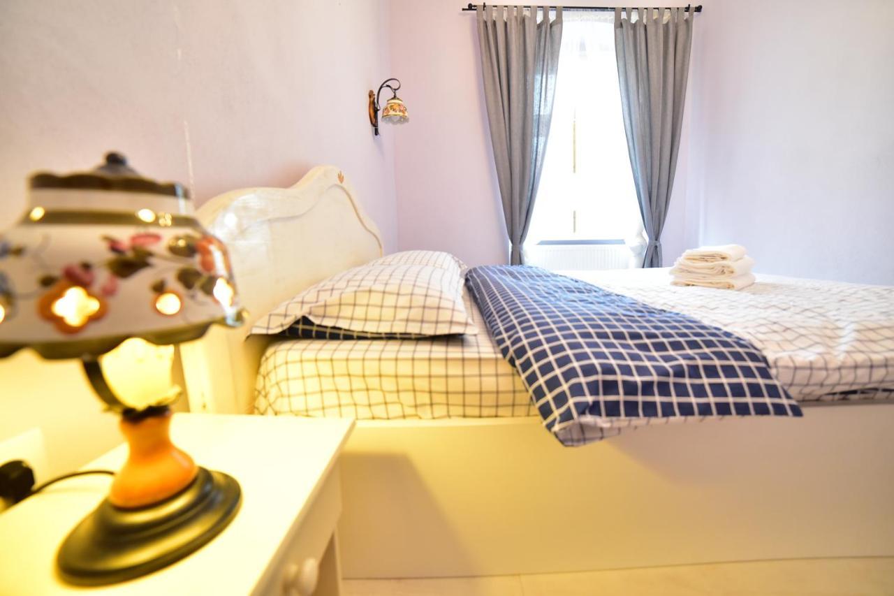 Flh - Anna'S Guest House Sibiu Luaran gambar