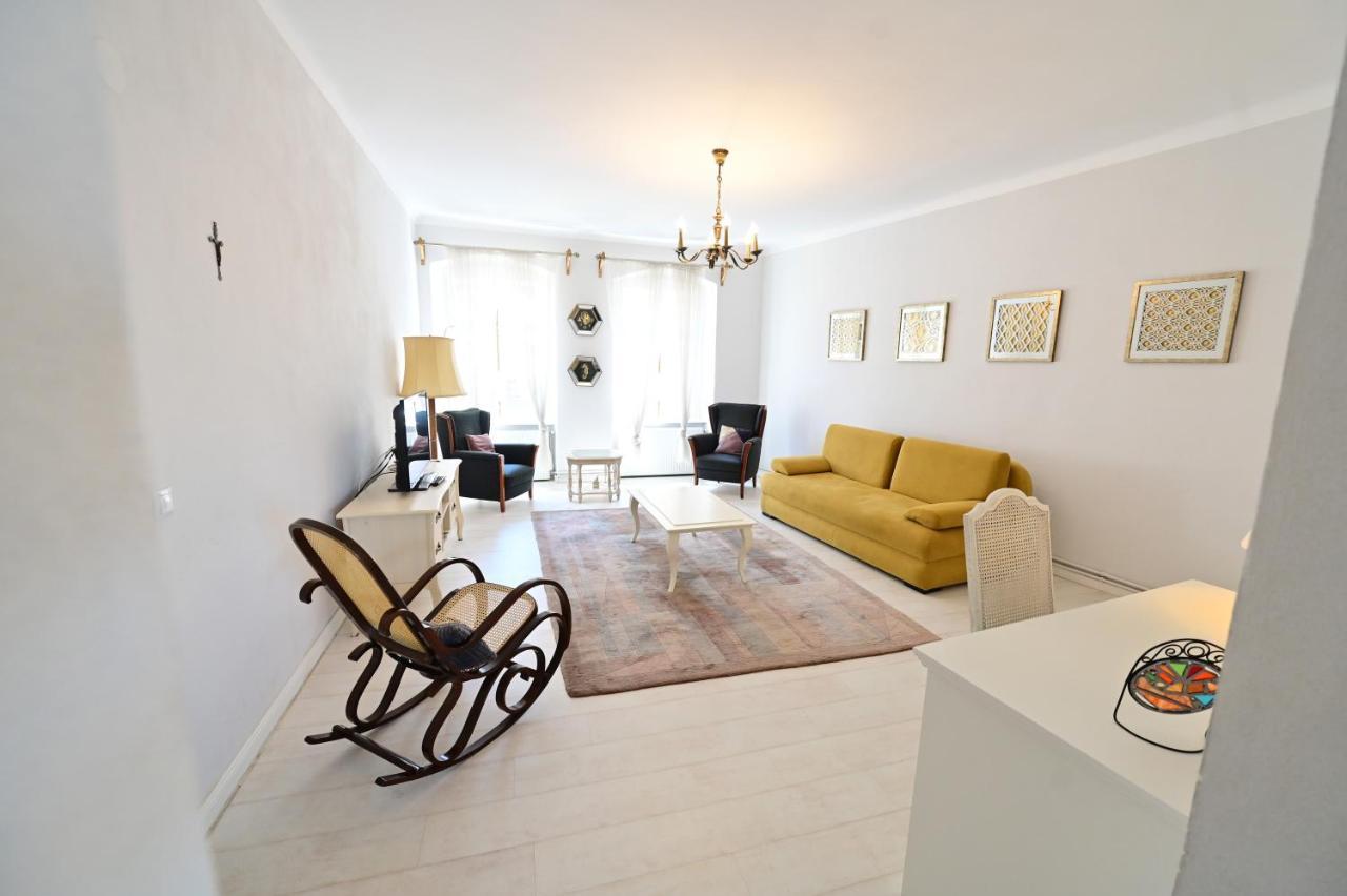 Flh - Anna'S Guest House Sibiu Luaran gambar