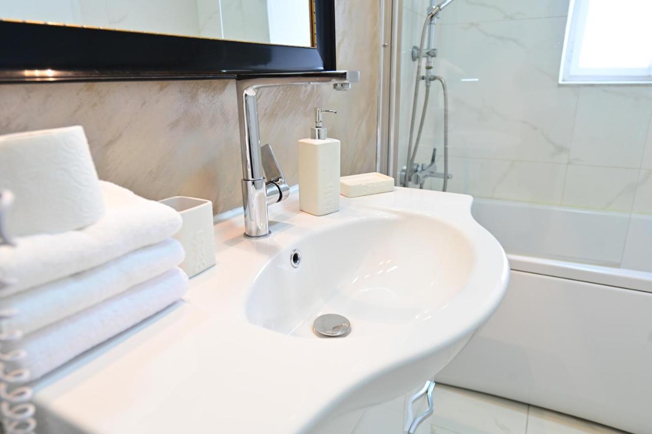Flh - Anna'S Guest House Sibiu Luaran gambar