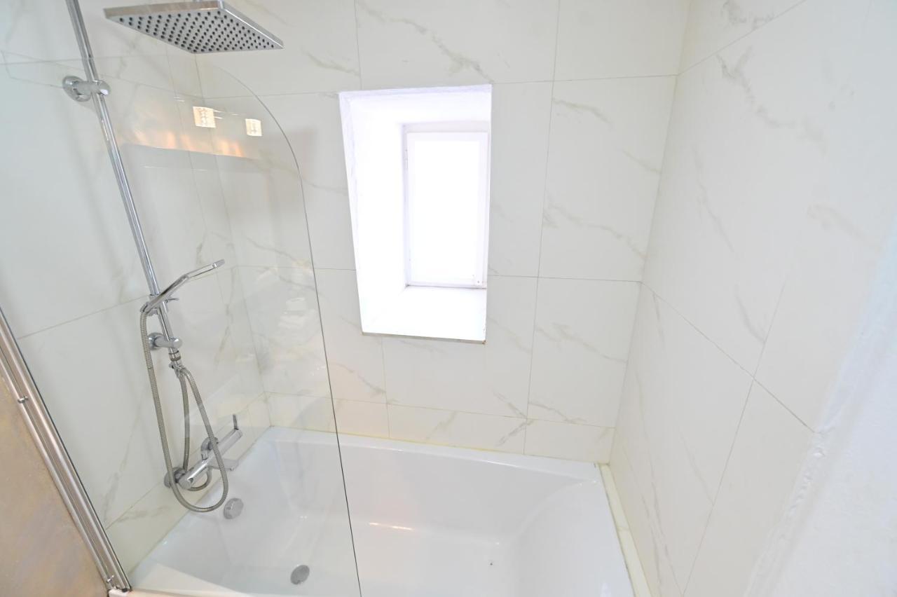Flh - Anna'S Guest House Sibiu Luaran gambar